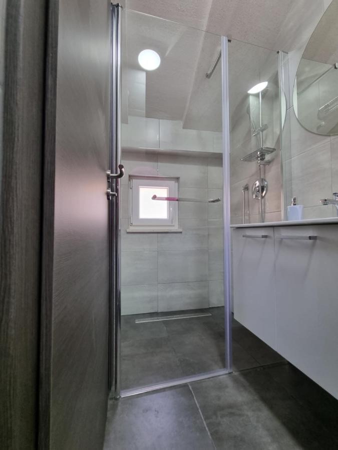 Studio Apartment Rosalie スプリト エクステリア 写真