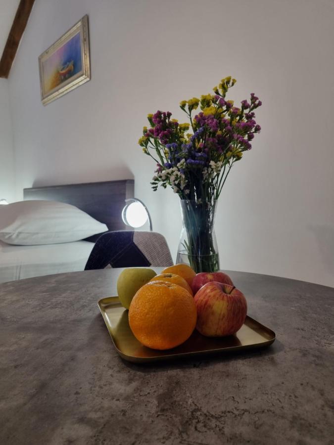 Studio Apartment Rosalie スプリト エクステリア 写真